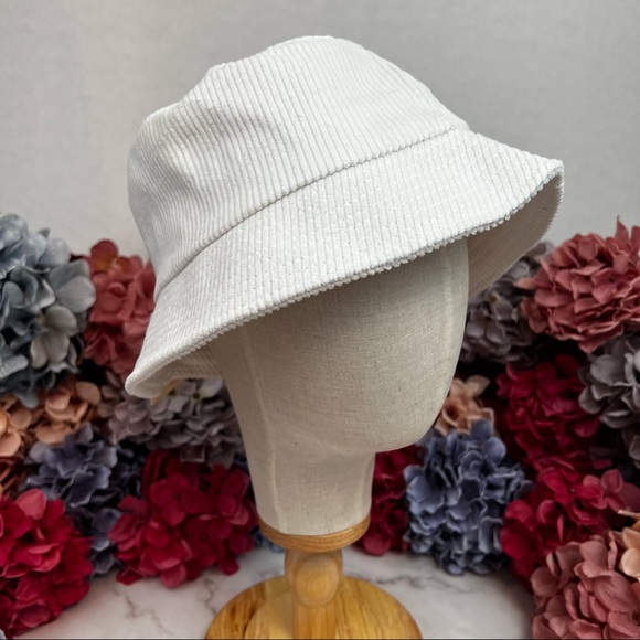 White Corduroy Cotton Bucket Hat - Picture 5 of 12